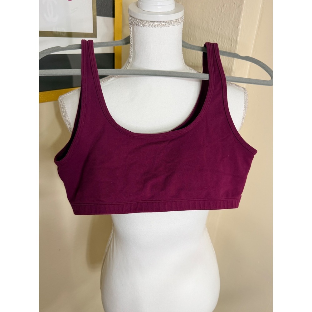 Aritzia Golden Tna Sports Bra Plum Burgundy Scoop Neck Activewear Large